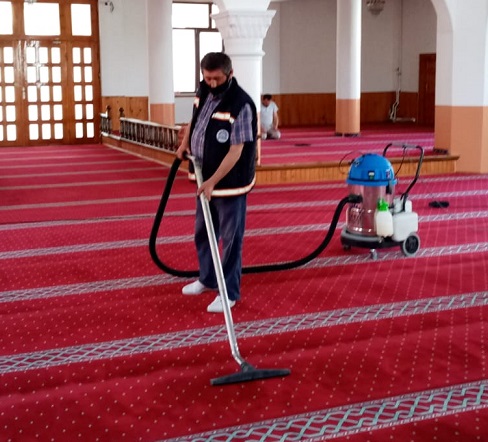 Gebze’de Camiler bayrama hazırlanıyor