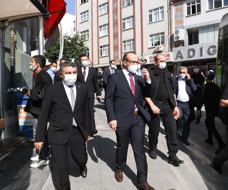 Vali Yavuz, Dilovası’nda Bir Dizi Ziyaret ve Temaslarda Bulundu