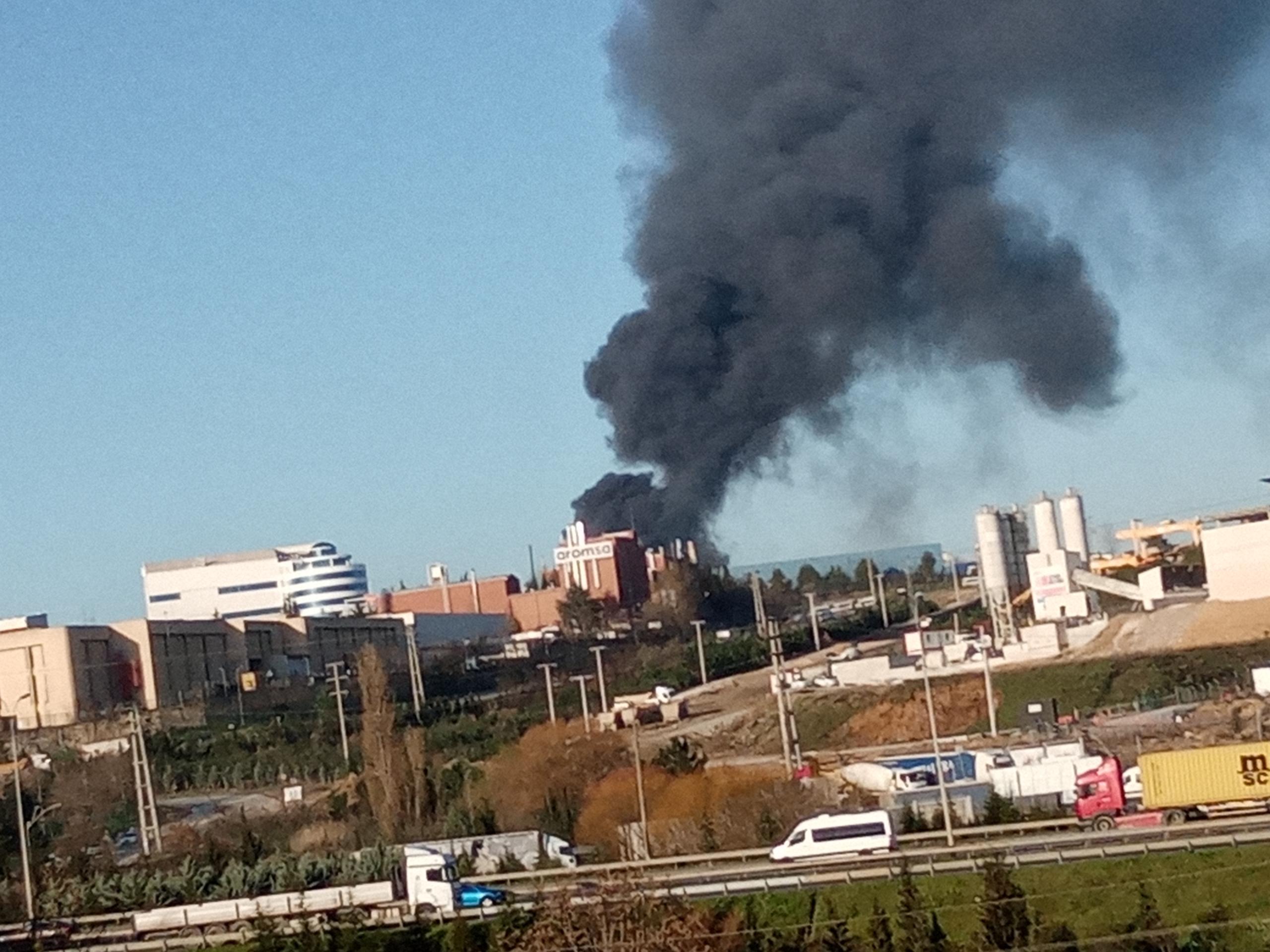 Marmara Geri Dönüşüm Fabrikasında Büyük Yangın