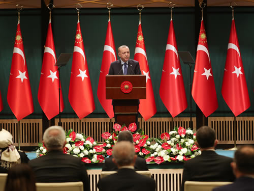 Cumhurbaşkanı Erdoğan açıkladı: “Bugün itibarıyla yeni kontrollü normalleşme sürecini başlatıyoruz”