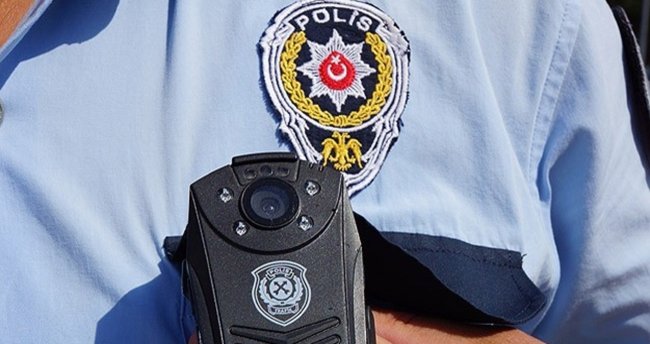 Bir vatandaşı “polis-savcıyız” diyerek dolandıran iki şahıs Gebze’de yakalandı