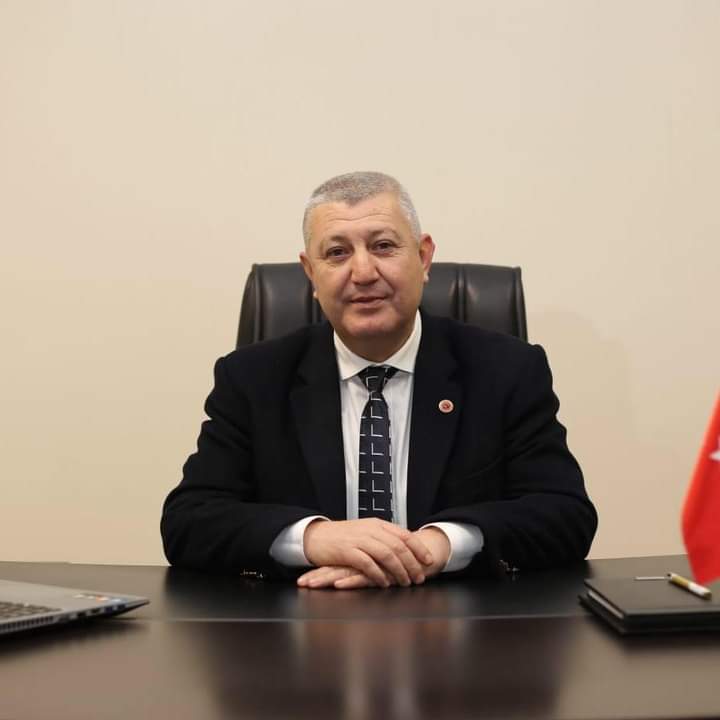 AK PARTİ Gebze ‘de şok gelişme : Meclis üyesi Sadık Güvenç partisinden istifa etti