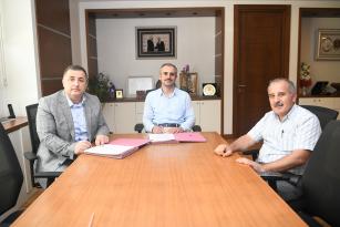 Çayırova Belediyesi’nde toplu iş sözleşmesi imzalandı