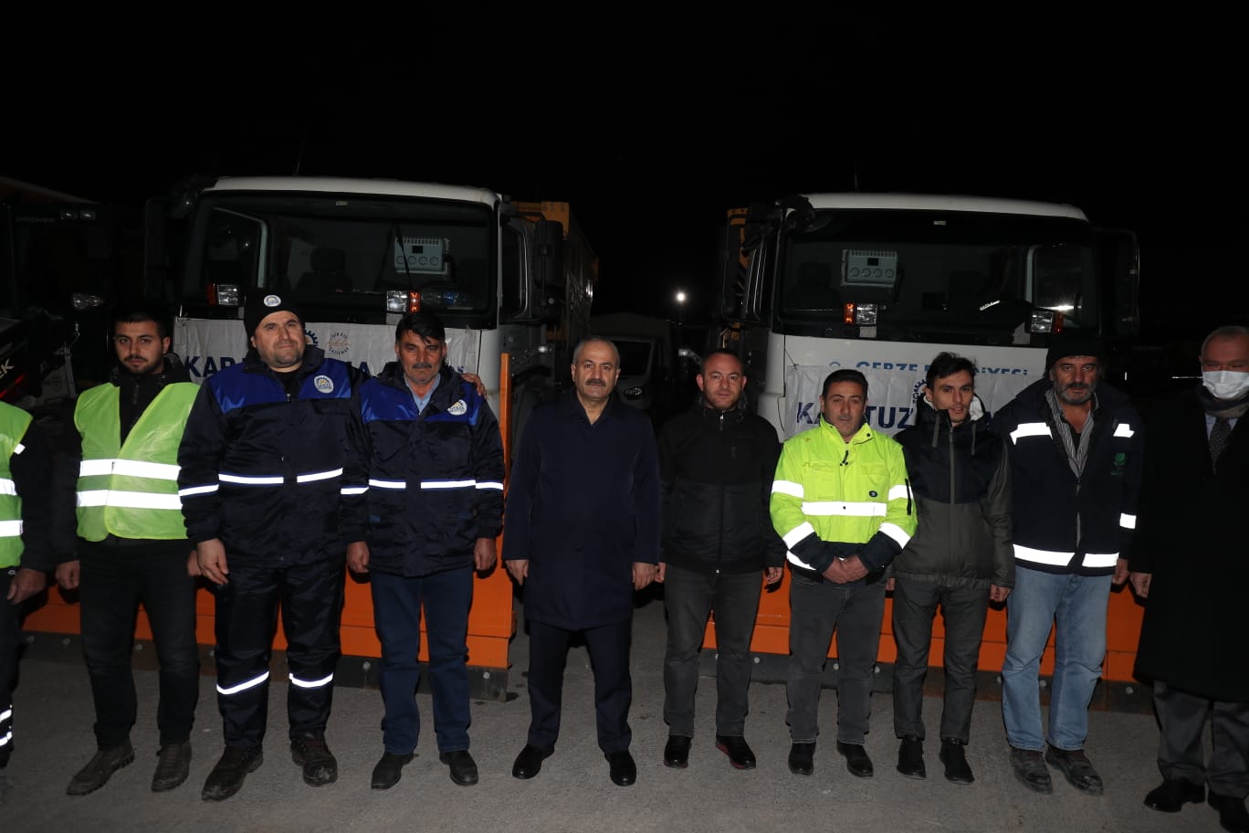 Gebze’de kar ekipleri 7/24 saat  hazır kıta olarak hazır!