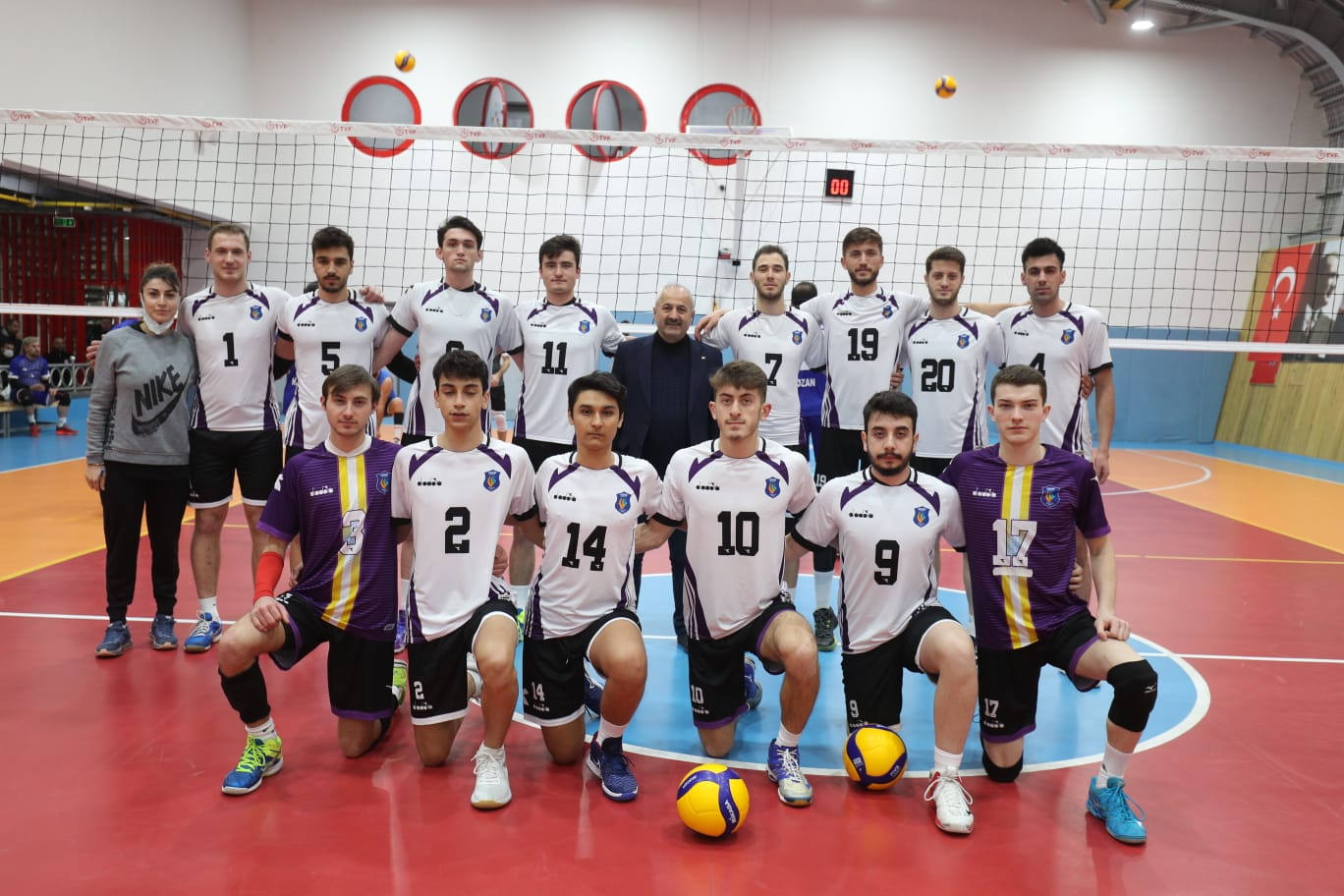 Başkan Büyükgöz Pazarını Gebzeli Gençlere ve Genç Sporculara Ayırdı