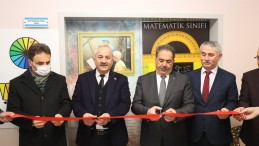 Gebze Dumlupınar İ.H.Ortaokulu’nda kütüphane ve matematik proje sınıfı  açıldı
