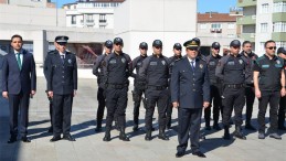TÜRK POLİSİ 177 YAŞINDA: Gebze Polisi’nden Atatürk Büstüne Çelenk Konuldu, Şehitler Anıldı
