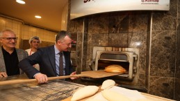 Kocaeli Büyükşehir geleneği bozmadı