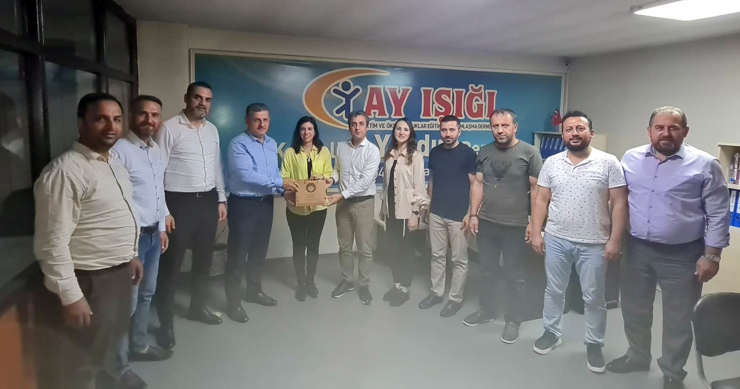 GKD’den Ay Işığı’na Destek 