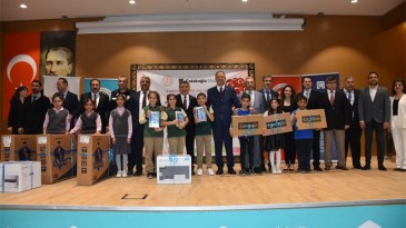 Çolakoğlu Metalurji Cumhuriyet’in 100. Yılında Eğitime Olan Desteğini Sürdürüyor…