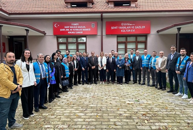 DEVA Partisi’nden Şehit Ailelerine Ziyaret